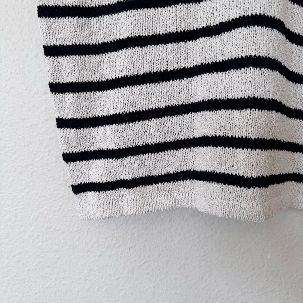 Primark Knit Striped Cream Black Cropped V Neck Tank Size Medium - Picture 3 of 6